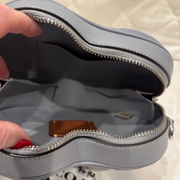 Coach Quilted Heart Bag Gray - Picture 5 of 6